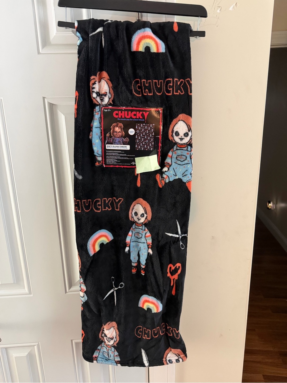 Chucky Halloween Soft Plush Throw Blanket with Scissors & Rainbows